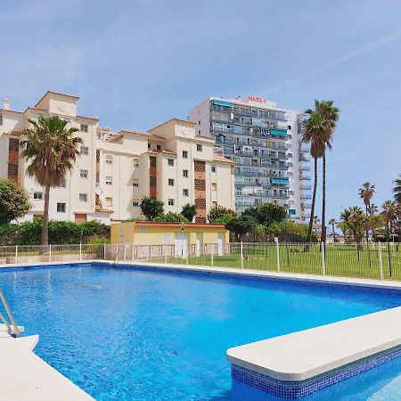 Nice And Cozy Studio At The Beachfront Benalmadena Bagian luar foto