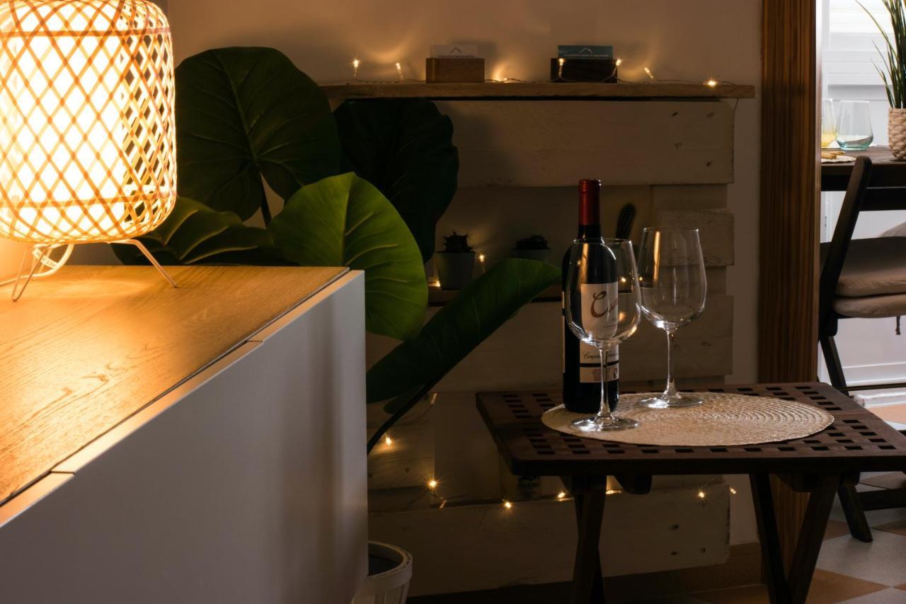 Nice And Cozy Studio At The Beachfront Benalmadena Bagian luar foto