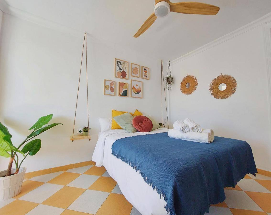 Nice And Cozy Studio At The Beachfront Benalmadena Bagian luar foto