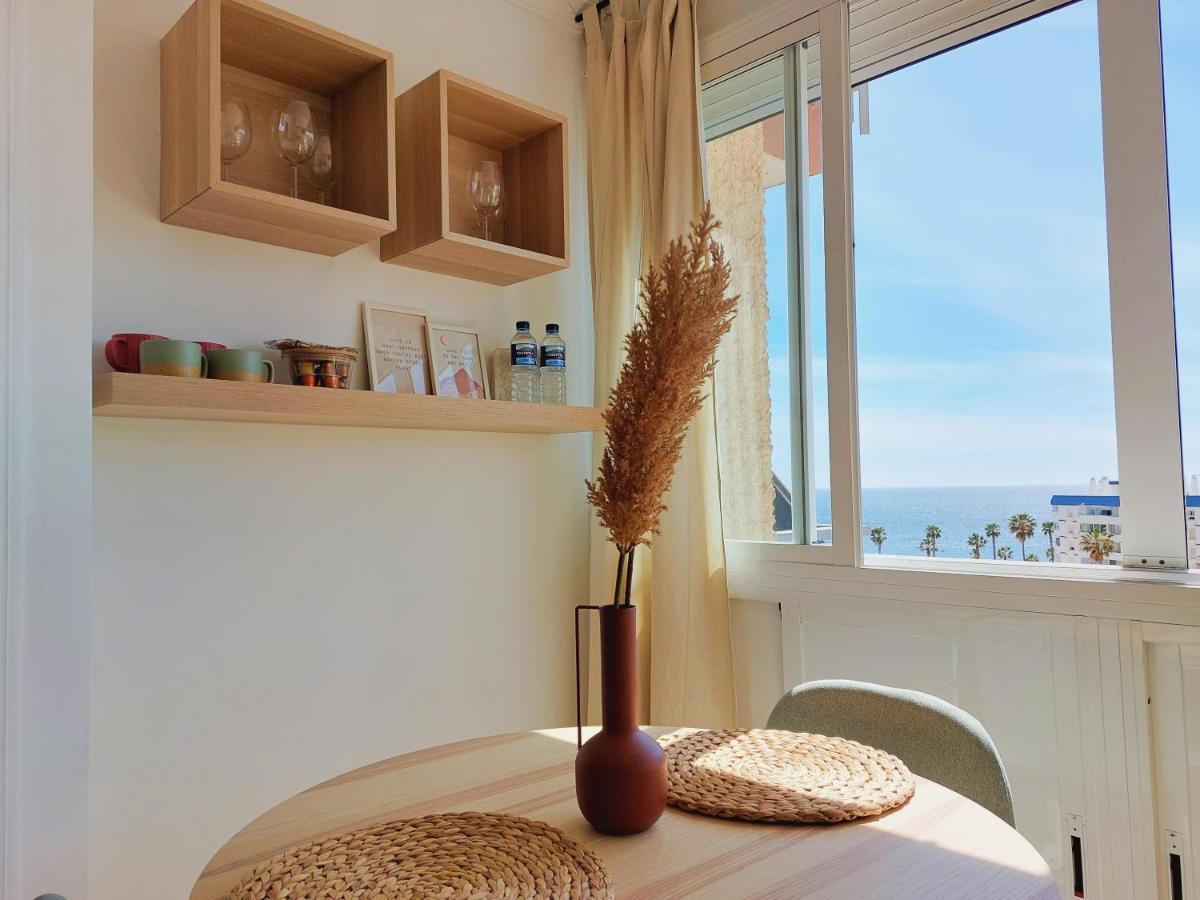 Nice And Cozy Studio At The Beachfront Benalmadena Bagian luar foto